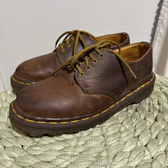 Dr. Martens 1561 VTG Brown Leather 4 Eye England Made Lace Up Oxford Shoes - Picture 2 of 8
